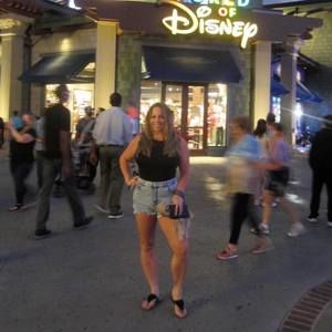 Meet your Posher, Alaina